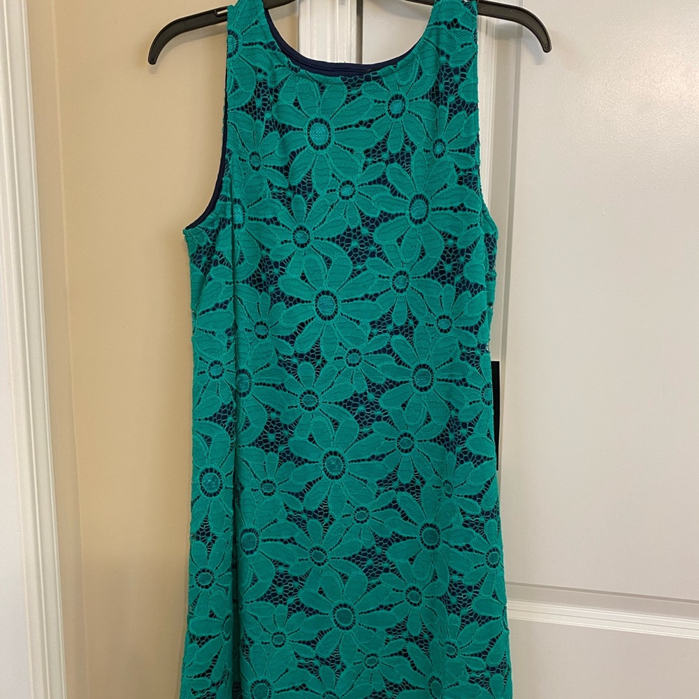 Sleeveless dress